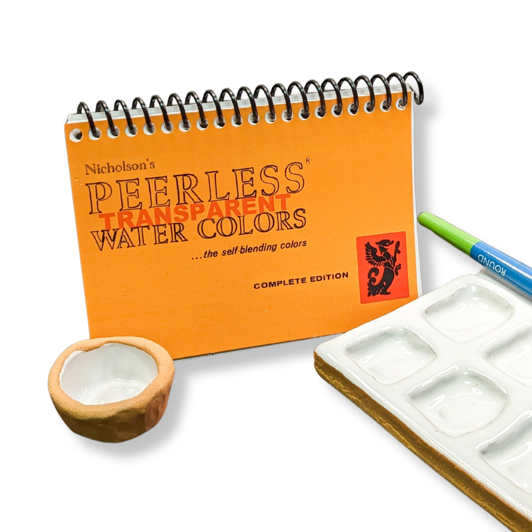 a mini version of our celebrated and popular Complete Edition portable watercolor palette.